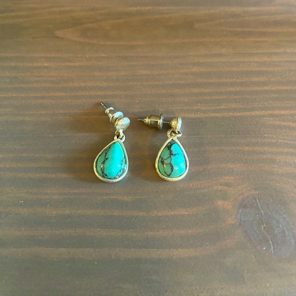 Le Chateau Turquoise Drop Earrings